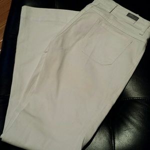BUNDLE SOLD Citizens of Humanity white jeans.