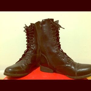 👢Black combat boots👢