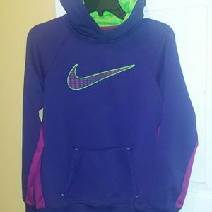 Nike Therma-Fit Hoodie