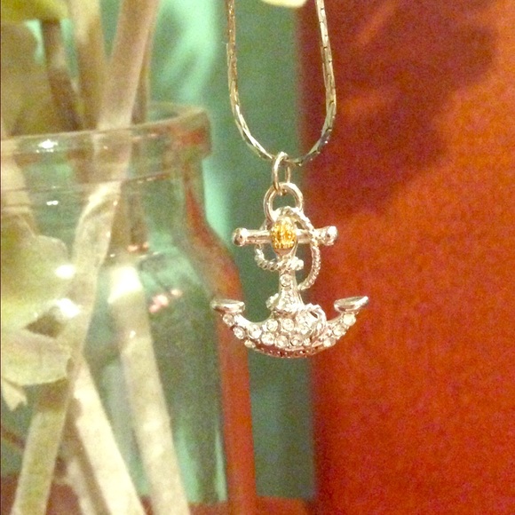 Juicy Couture anchor necklace - Picture 1 of 3