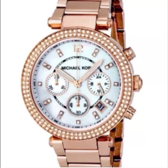 Michael Kors Accessories - Michael Kors Rose gold watch