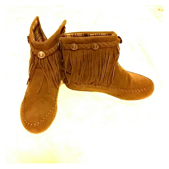 Moccasin Boots