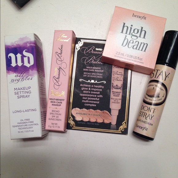 Lot of high end make up.