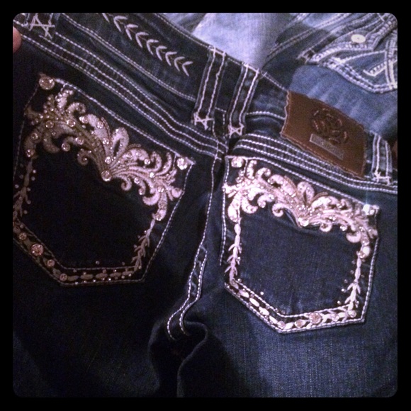 Don't wear skinny jeans - Picture 1 of 2