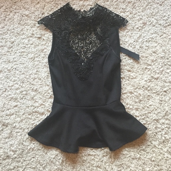 Black peplum  top