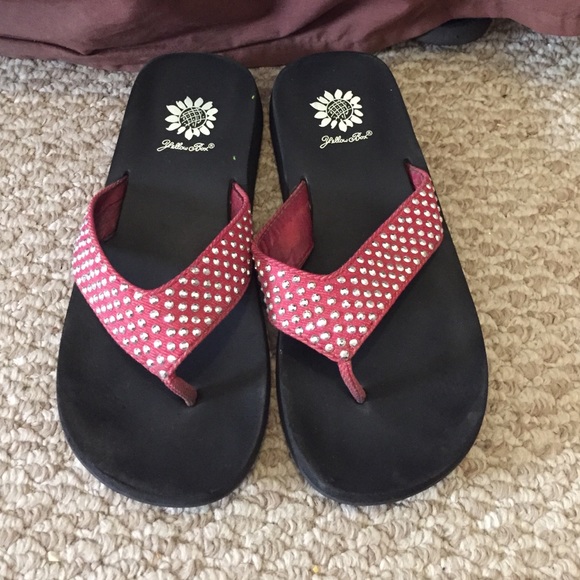 Red bling Yellowbox sandals - Picture 1 of 1