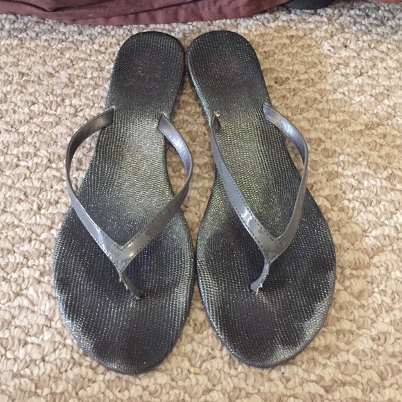 Silver Yellowbox sandals