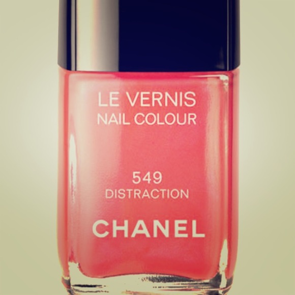 Chanel distraction in original box