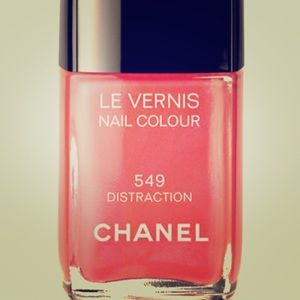 Chanel distraction in original box