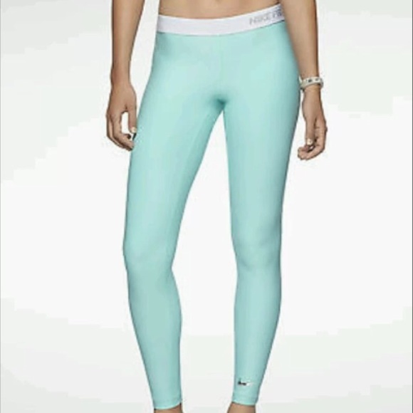 Nike SPECIAL EDITION Tiffany blue legging size M