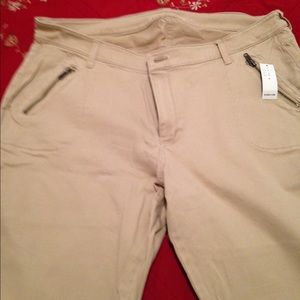 🚫SOLD🚫Old Navy Rockstar Zip Jeans