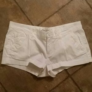 Hollister shorts size 9