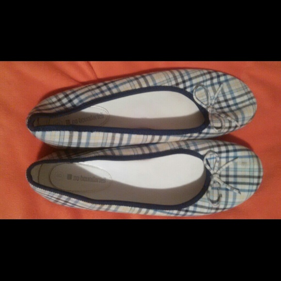 Plaid blue and yellow flate - Picture 1 of 1