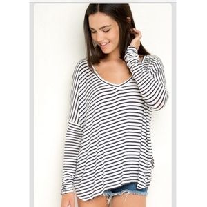 🚫ON HOLD🚫 NWT - Brandy Melville Ivory Top
