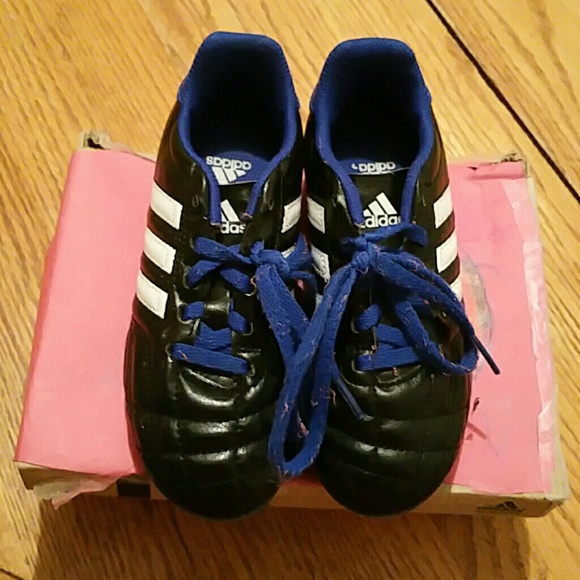 Addidas soccer shoes