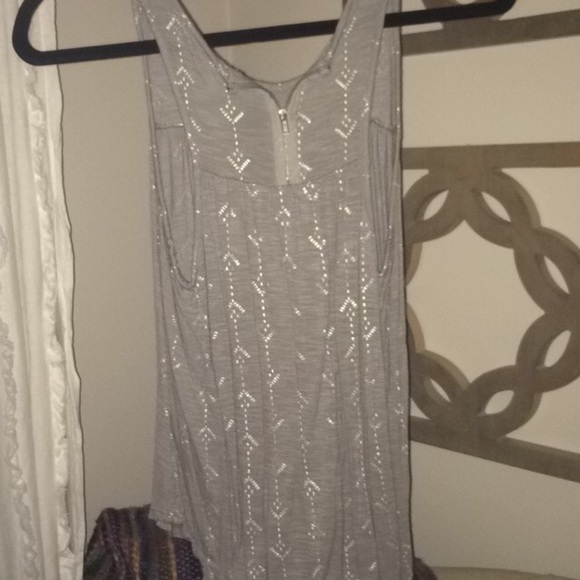 American Eagle Tank Top - Picture 2 of 2