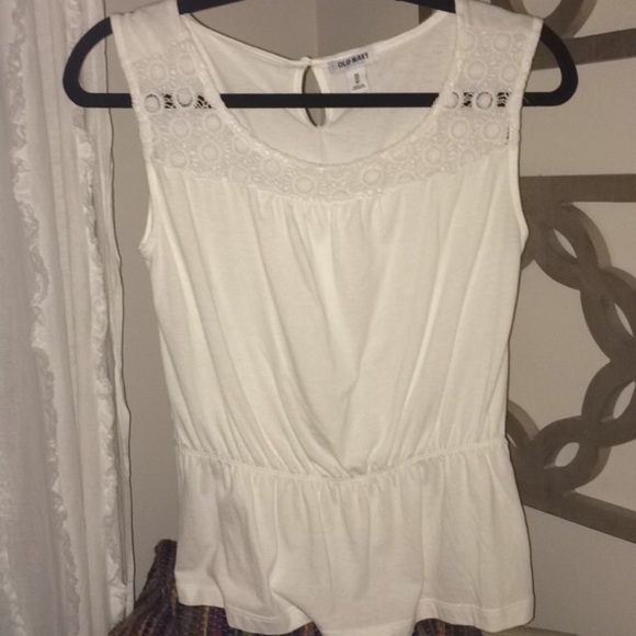 Old Navy White Top