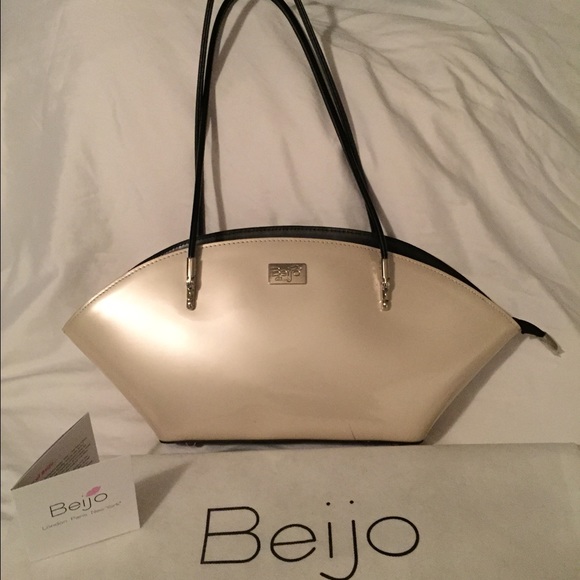 🎉SOLD🎉 Beijo Over The Moon Classic Collection - Picture 3 of 3