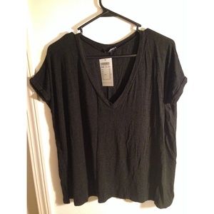 NWT - Brandy Melville Sheron Top