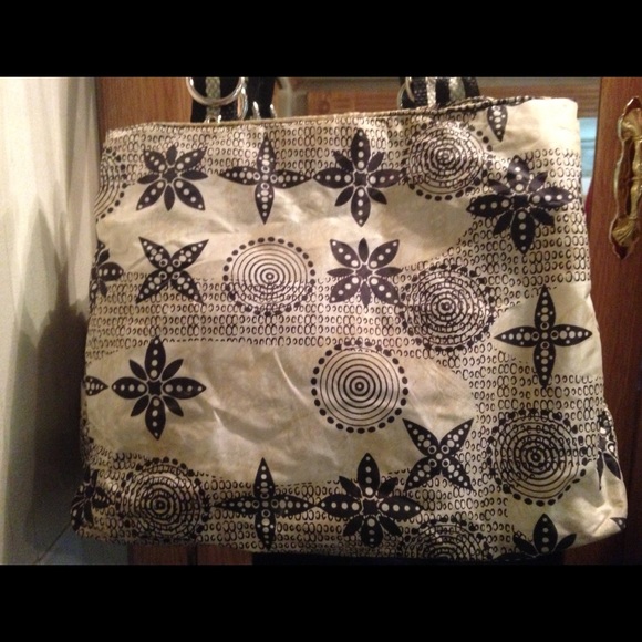 Fanci Free All in One Diaper Bag "Flower Parade"