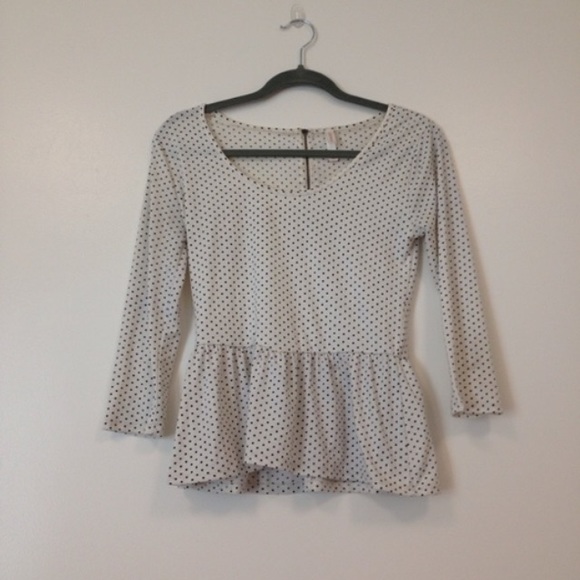 Cute polka dot peplum top!