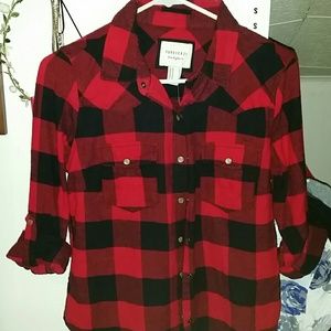 BRAND NEW Red & Black flannel