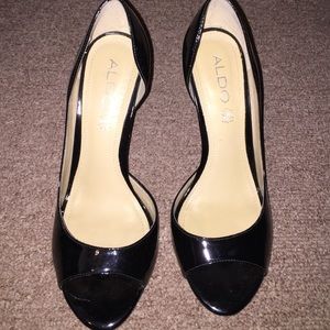 Aldo black peep toe