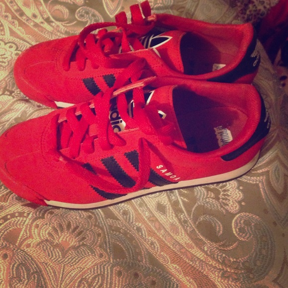 Samosas shoes