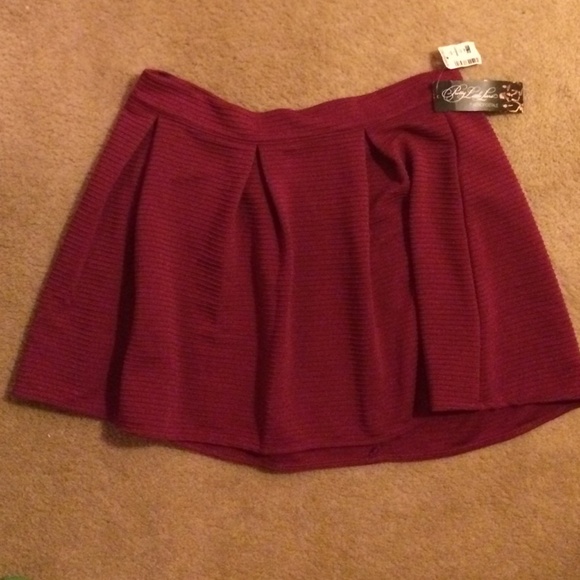 NWT Pretty Little Liars Aeropostale Burgundy Skirt