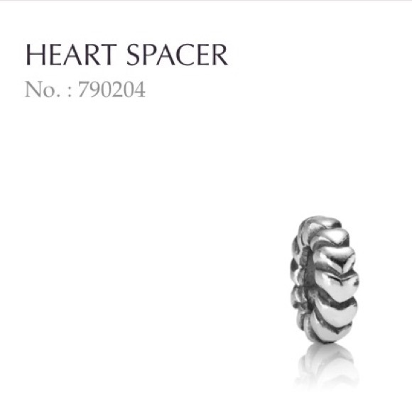 "Heart Spacer" Pandora