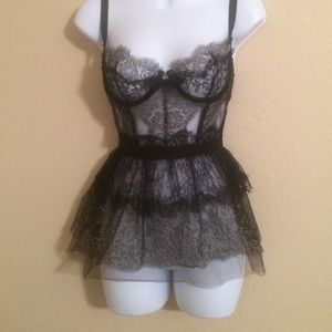 EXCLUSIVE VICTORIA'S SECRET DESIGNER LABEL 36B