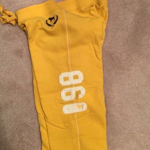 Yellow peace sign PINK sweats like new