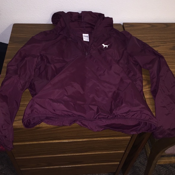 M/L PINK windbreaker