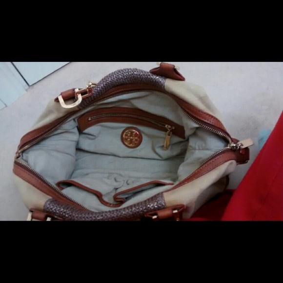 SOLD Tory Burch satchel - Picture 3 of 4