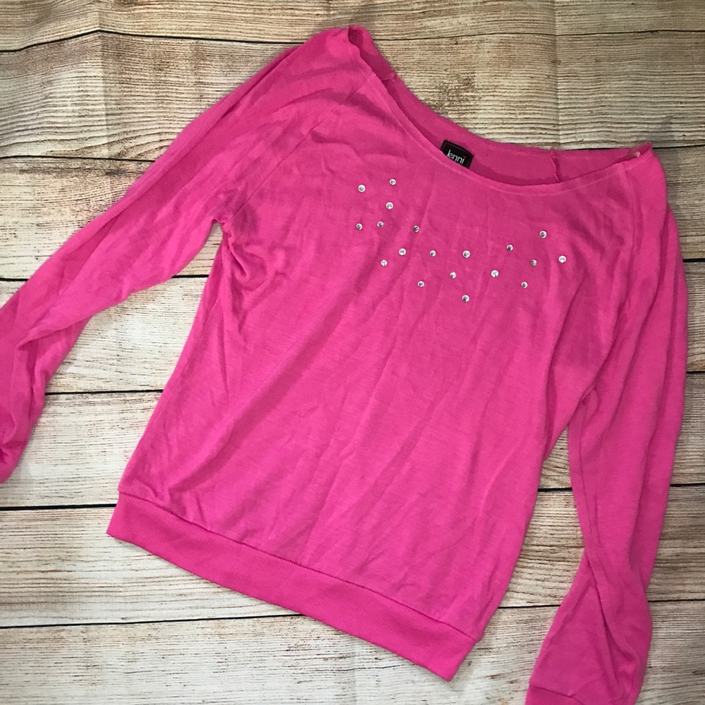 New without tags Jenni Pink top with diamonds embedded