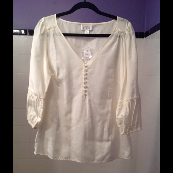 Off White top