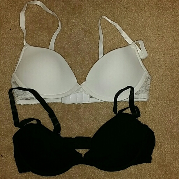 Set of black & white bras