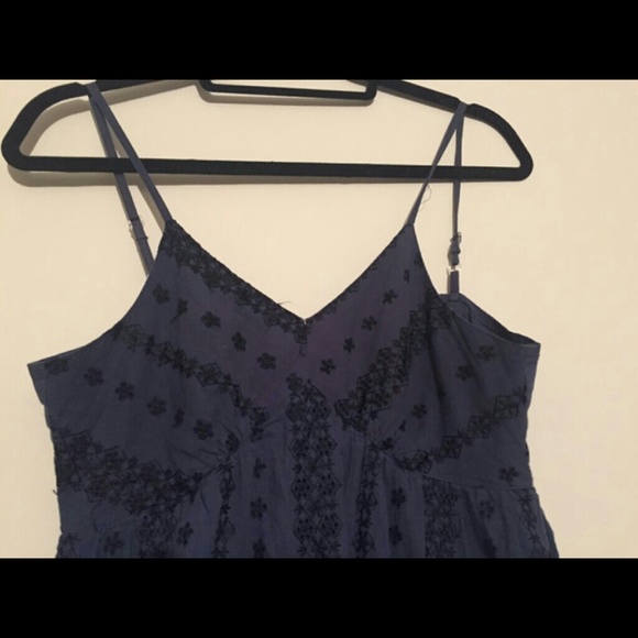 Cute summer dress with black detailing