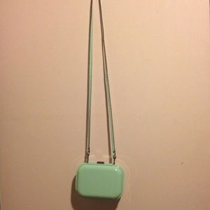 Mint cross body purse