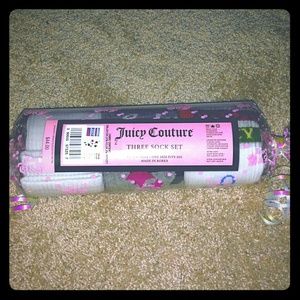 Juicy Couture Three Sock Set