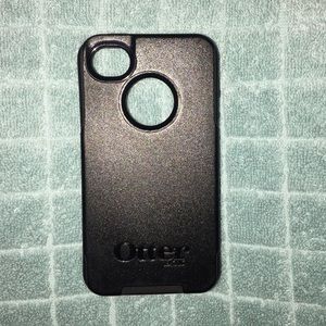 iPhone 4/4s black otter box