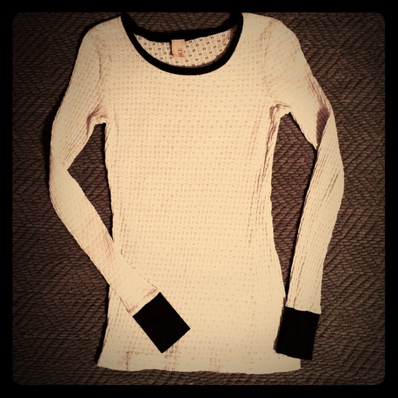 BKE Long Sleeve Top