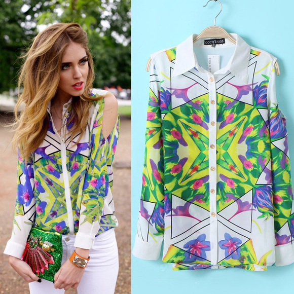 Tops - New Floral Geometric cold shoulder blouse