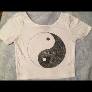 Yin&Yang crop tee