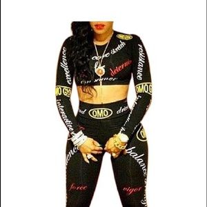 Brand new 2 peaces crop top and leggings suit sexy