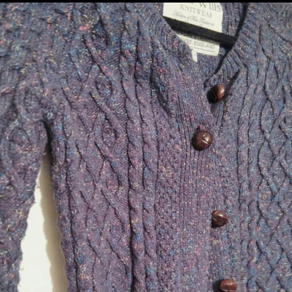 Gorgeous blue speckled cardigan with wooden button