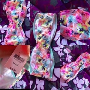 SOLD Victoria Secrets Bandeaus