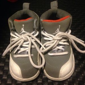 Size 6 kids Jordan's