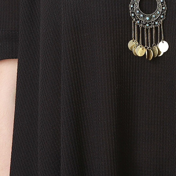 LOWEST 💜 "Angel" High Low Asymmetric Top - Picture 3 of 4