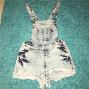 Nicki Minaj Jumper !